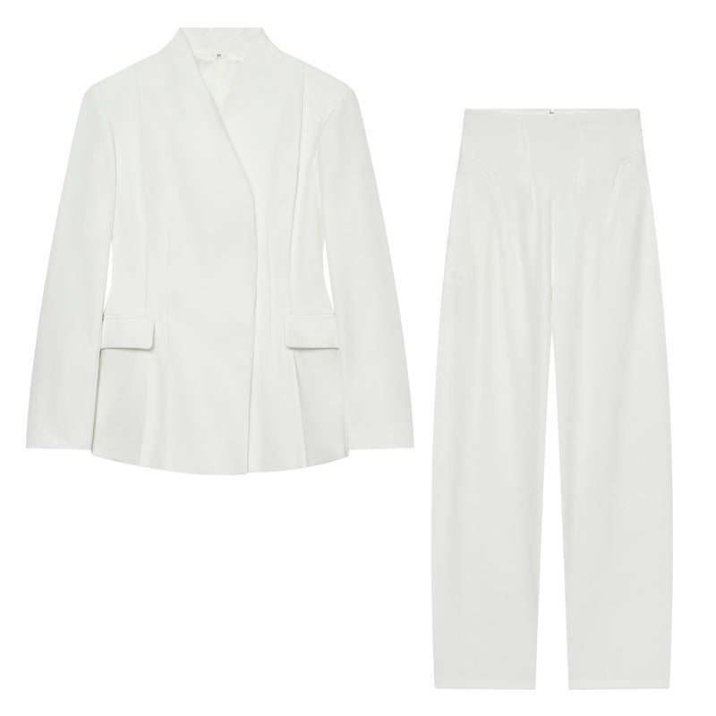 Damen Taillierter kragenloser Blazer mit Pattentaschen und feiner Teilungsnaht Shop Nory