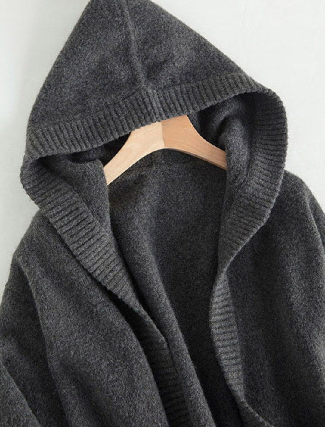 Damen Oversize Kapuzencardigan im Kaschmir‑Look mit offenem Fall und breiter Rippe Shop Nory