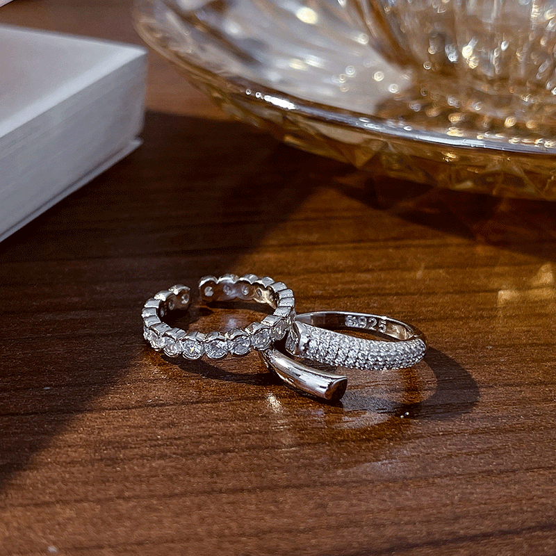 Damen Verführerischer Zirkonia Ring mit strahlendem Brillantschliff Shop Nory
