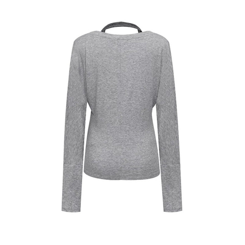 Damen Lagen-Langarmshirt mit tiefem V-Ausschnitt, Neckholder-Innenlayer und seitlichem Script-Print Shop Nory