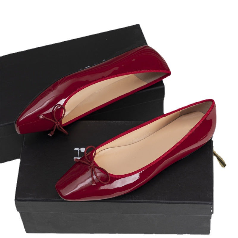 Damen elegante Ballerinas mit feinem Lackleder-Obermaterial und modischem Schleifen-Detail Shopnory