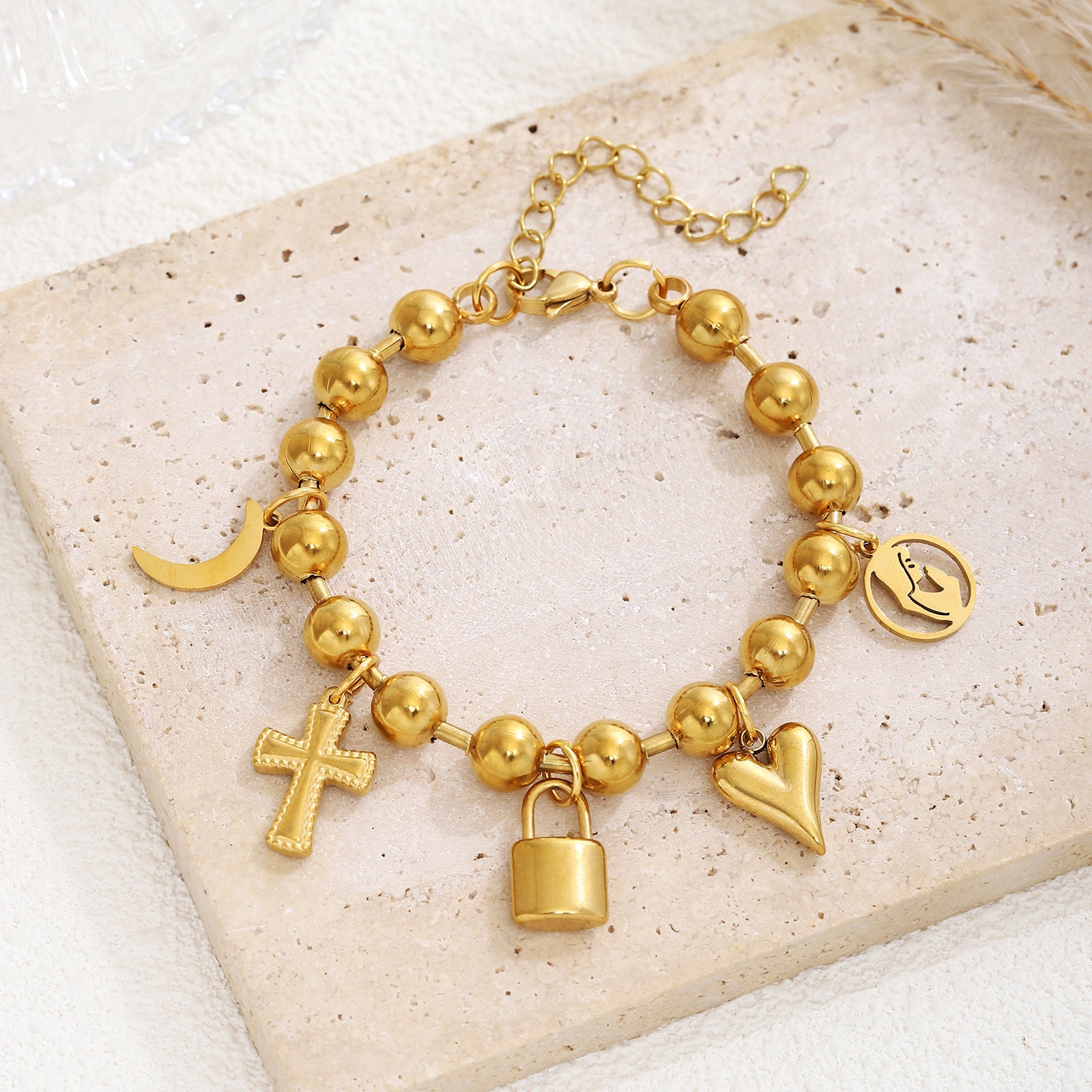 Damen Charm-Armband mit symbolischen Anhängern Shop Nory