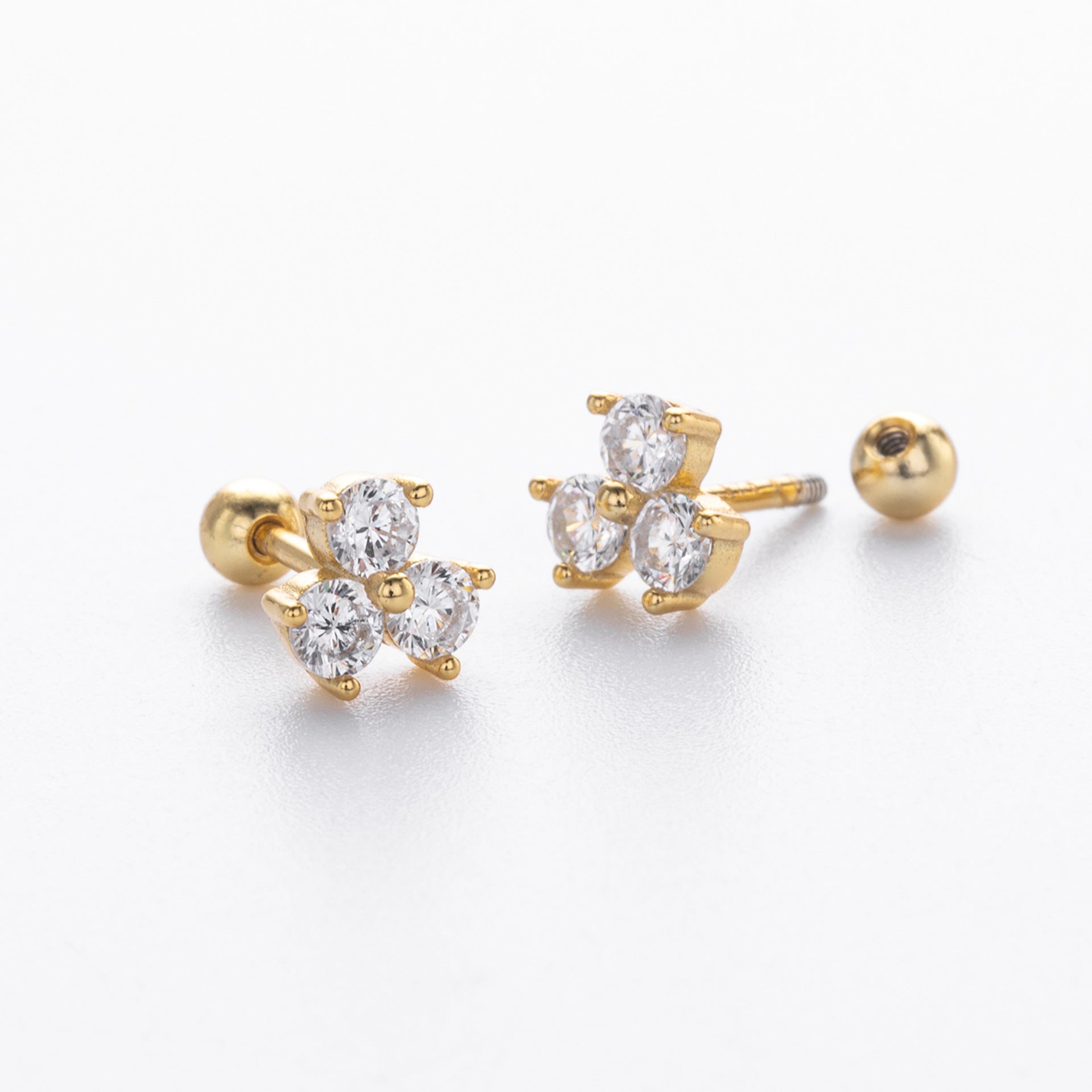 Damen Ohrstecker mit luxuriösen 5A Zirkonsteinen in hochwertigem 925 Sterling Silber Shop Nory