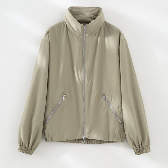 Damen Leichte Nylon-Utility-Jacke mit Stehkragen, Reißverschlusstaschen und elastischem Saum Shop Nory