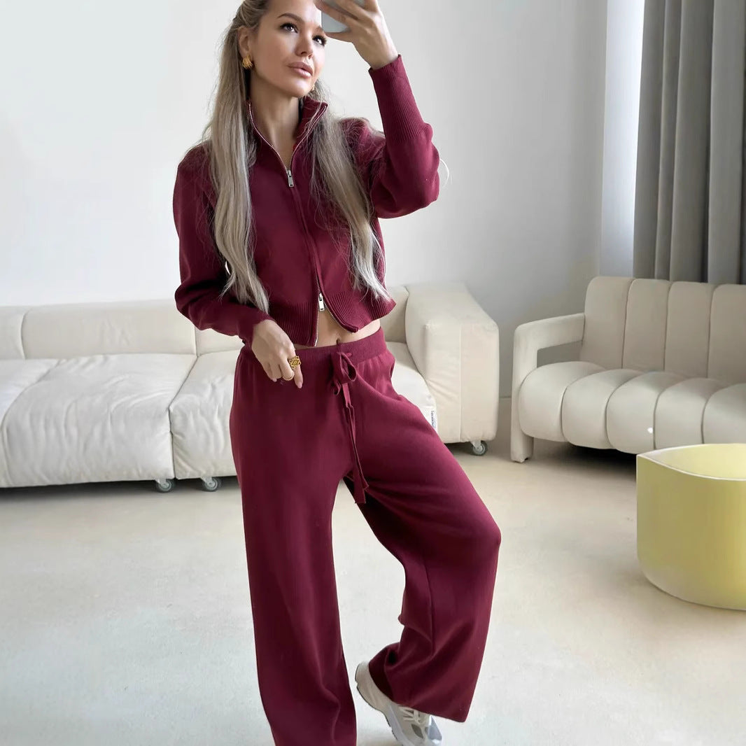 Damen gestricktes Lounge-Set mit kurzem Reißverschluss-Cardigan und weitem High-Waist-Jogginghose Shop Nory