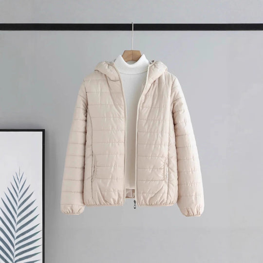 Damen leichte gesteppte Kapuzenjacke mit Thermoisolierung Shop Nory