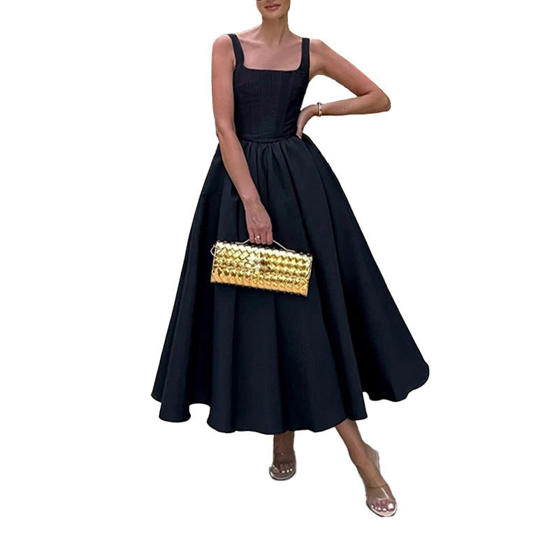 Damen Elegantes Ballkleid mit Einem Taillierten Oberteil und Weichem, Schwingendem Rock