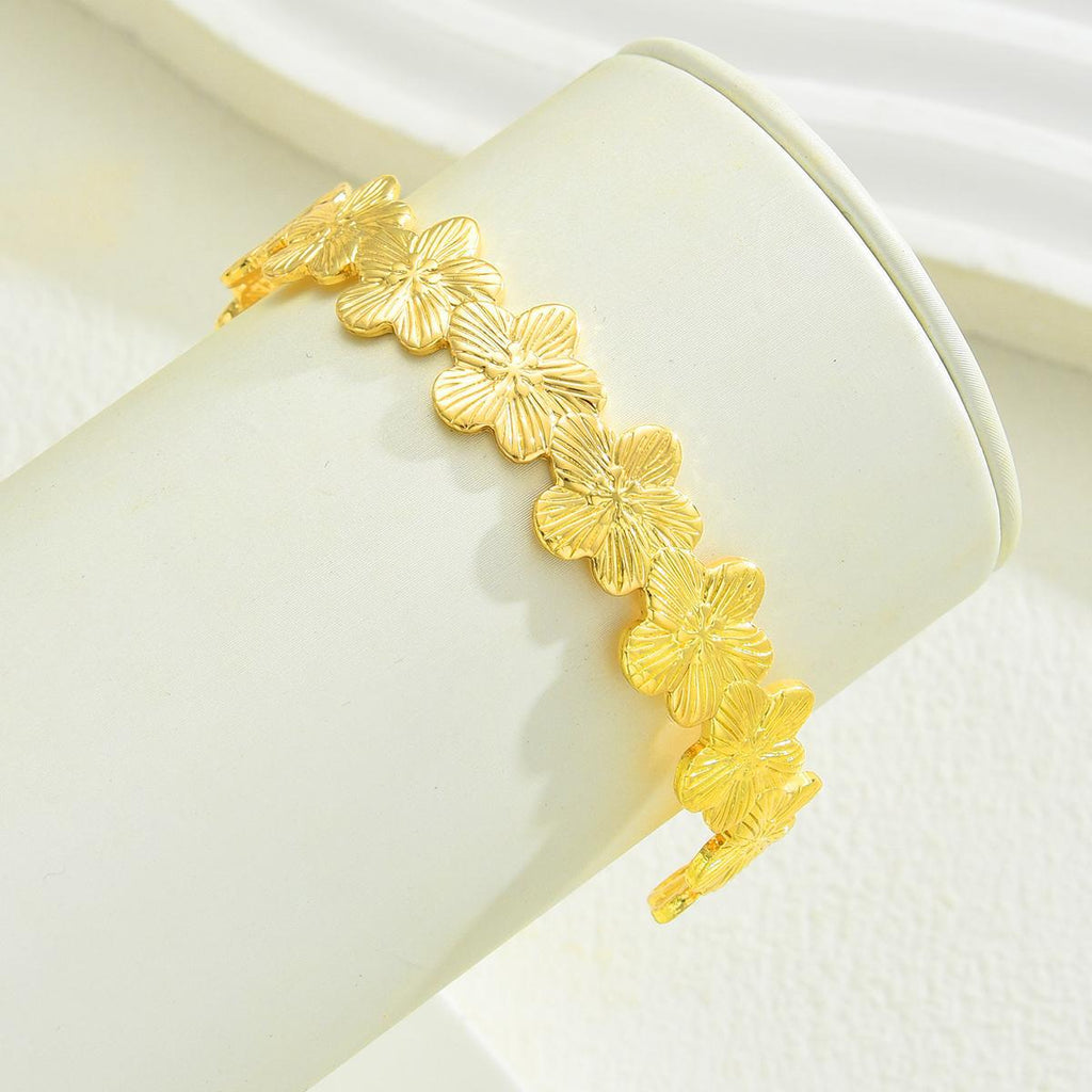 Damenarmband im floralen Design Shop Nory