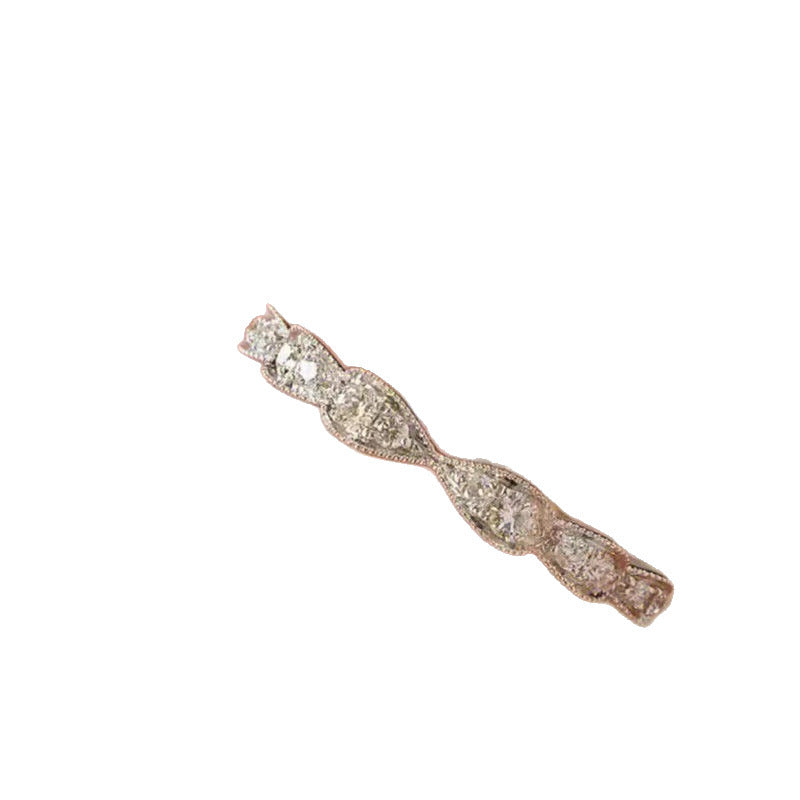 Damen Moderner Schmuckring mit elegantem Design und funkelndem Akzent Shop Nory