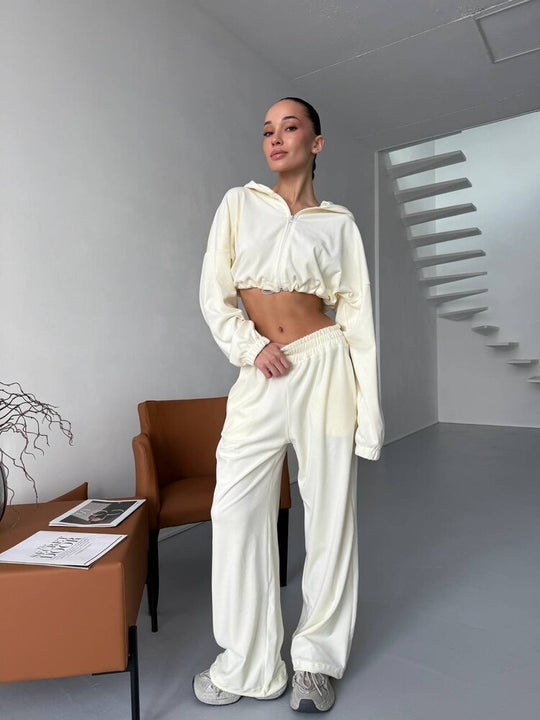 Damen cropped Zip-Hoodie mit elastischem Saum und locker fallende Palazzo-Jogginghose Shop Nory