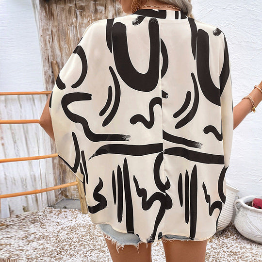 Damen Kunstvolle Chiffonbluse mit abstrahierter Linienführung und modernen Akzenten Shopnory