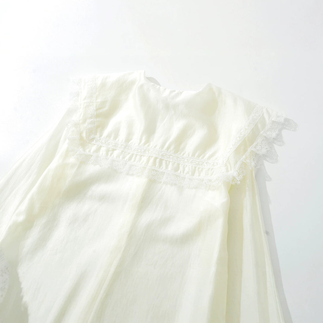 Damen Bluse mit großem Spitzenkragen und gestuften Trompetenärmeln Shop Nory