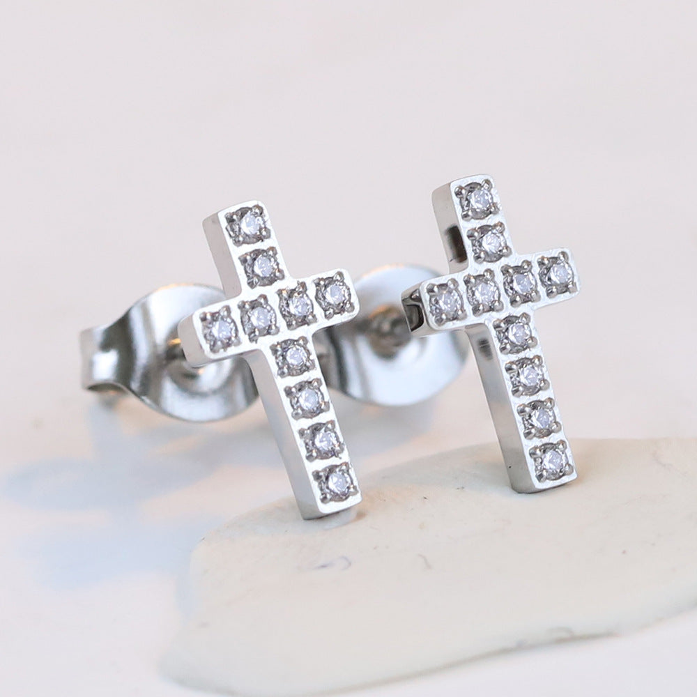 Damen Ohrstecker im Kreuzdesign mit funkelnden Zirkonia Shop Nory