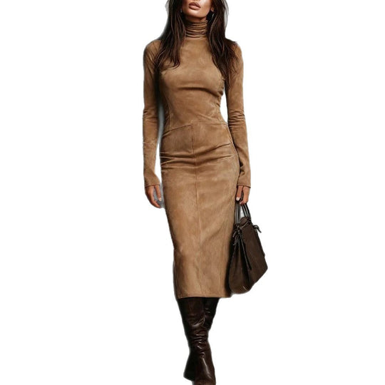 Damen Tailliertes Midi Kleid im Samt-Look mit Rollkragen und maßgeschneiderter Silhouette Shop Nory