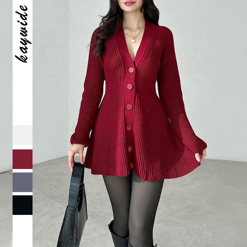 Damen nan tailliertes Strickkleid mit durchgehender Knopfleiste, V‑Ausschnitt und ausgestelltem A‑Linien‑Rock Shop Nory