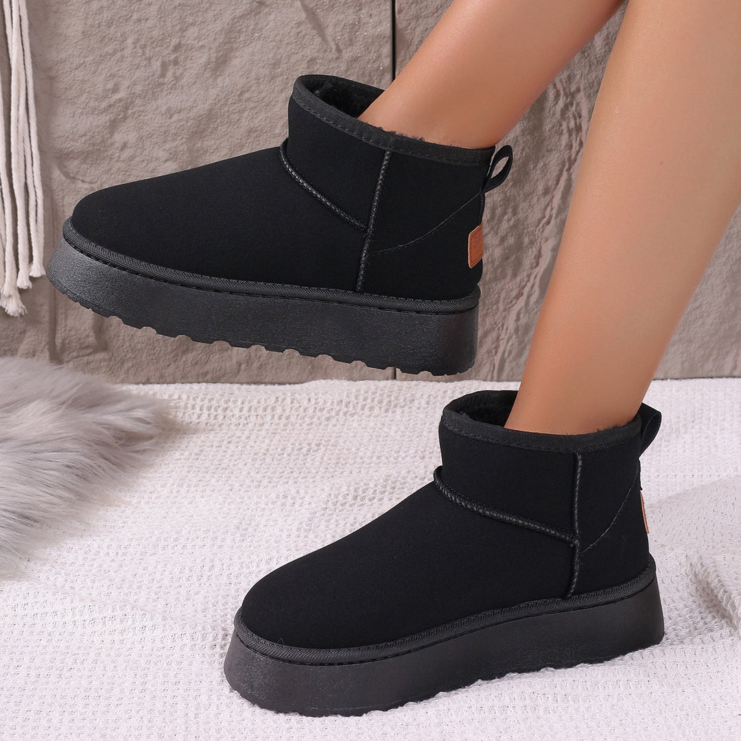 Damen Gefütterte Kurzstiefel mit Plateau‑Sohle und Velours‑Optik Shop Nory