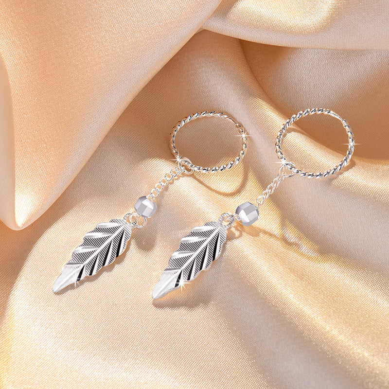 Damen Hängende Ohrringe mit filigranem Blattdesign und eleganten Akzenten Shop Nory