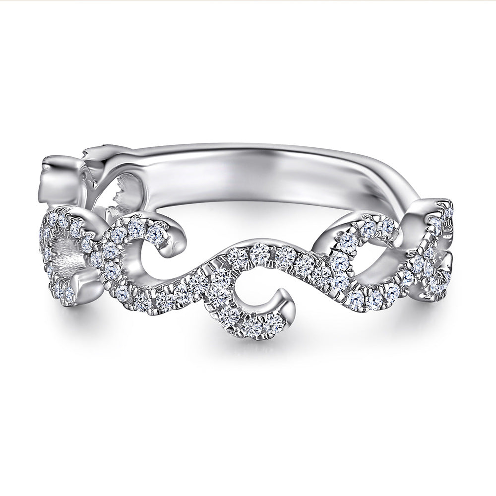 Damen Ring mit geschwungenem Design und funkelnden Zirkonia-Details Shop Nory