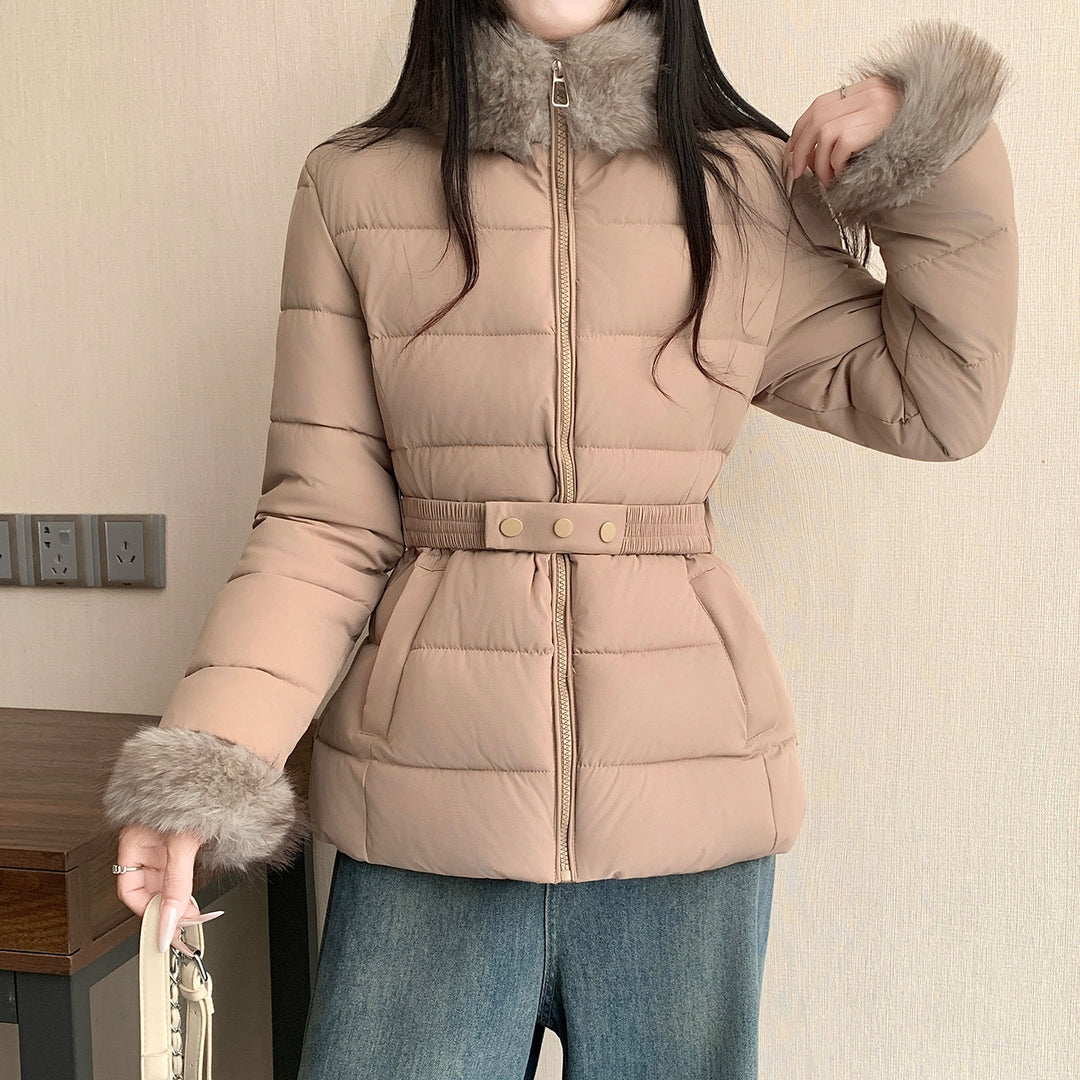 Damen nan taillierte Thermo-Kurzjacke mit elastischem Taillengürtel, Webpelzkragen und Kunstfellmanschetten Shop Nory