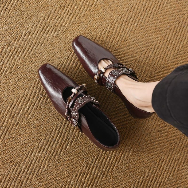 Damen Verzierten Loafer‑Mules mit quadratischer Zehenpartie und Perlenriemen Shop Nory