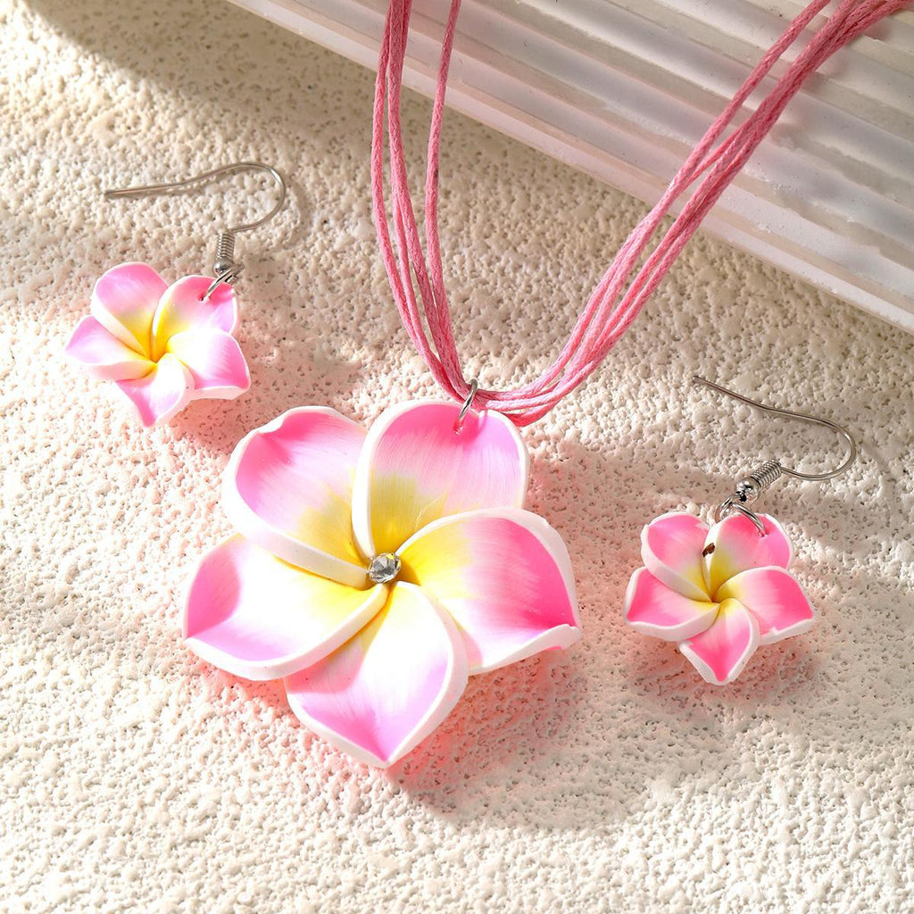 Damen Schmuckset mit floralen Anhängern und eleganten Details Shop Nory