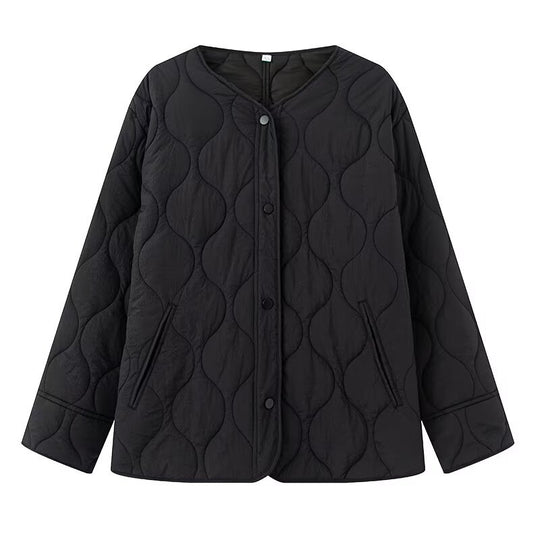 Damen Leicht gesteppte Oversize-Jacke mit Rundhals, Druckknopfleiste und Eingrifftaschen Shop Nory