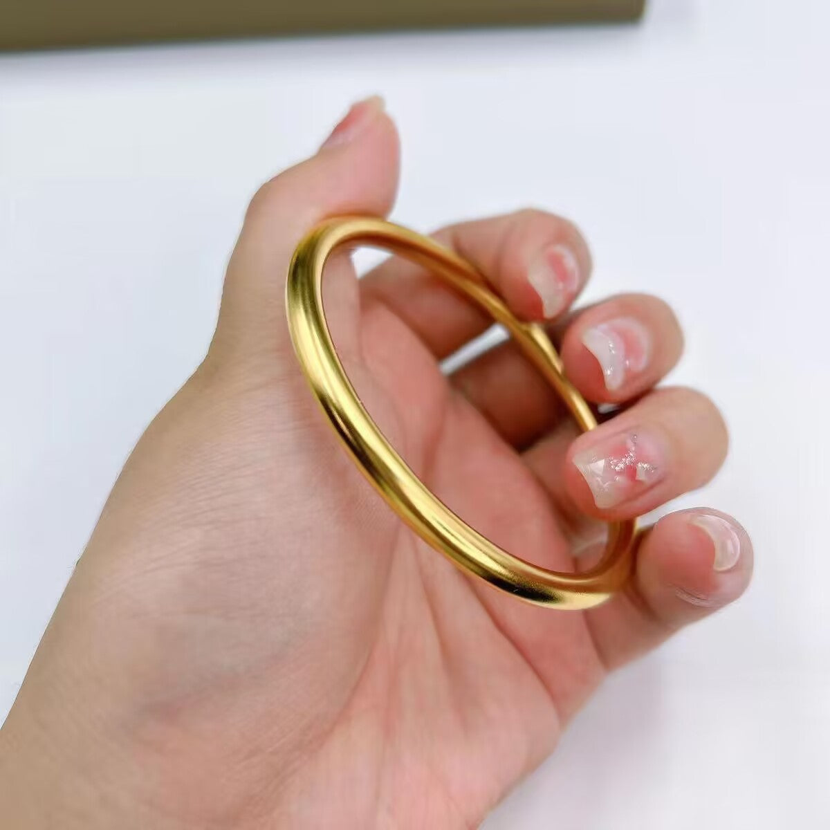 Damen modern gestalteter Edelstahlring mit glänzender Oberfläche Shop Nory