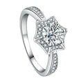 Damen eleganter Schmuckring mit funkelndem Zirkonia Shop Nory