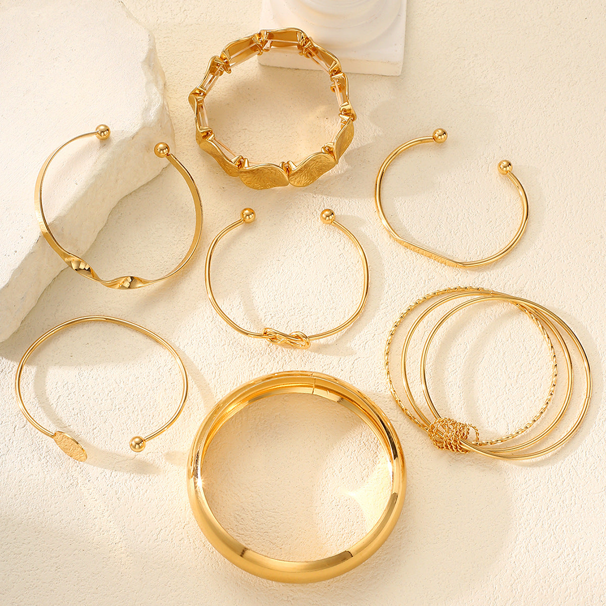 Damen Armband-Set mit eleganten und kunstvollen Designs Shop Nory