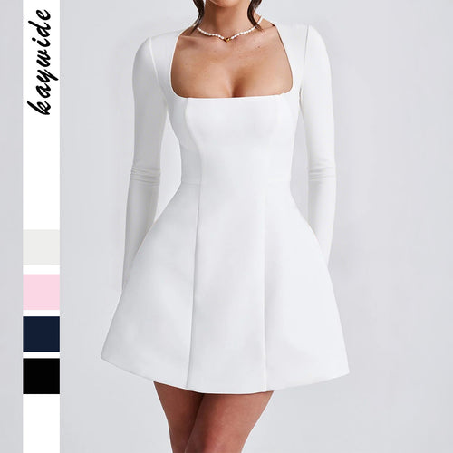 Damen nan tailliertes A-Linien Minikleid mit quadratischem Ausschnitt und langen Ärmeln Shop Nory