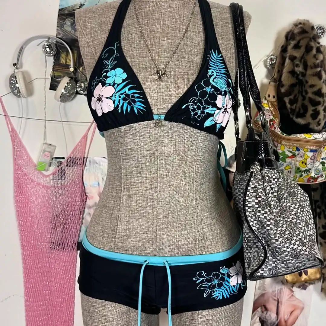 Damen-Bikini-Set mit floralem Design und verstellbaren Trägern