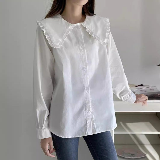 Damen Bluse mit übergroßem Rüschenkragen und fein gearbeitetem Tailoring Shop Nory