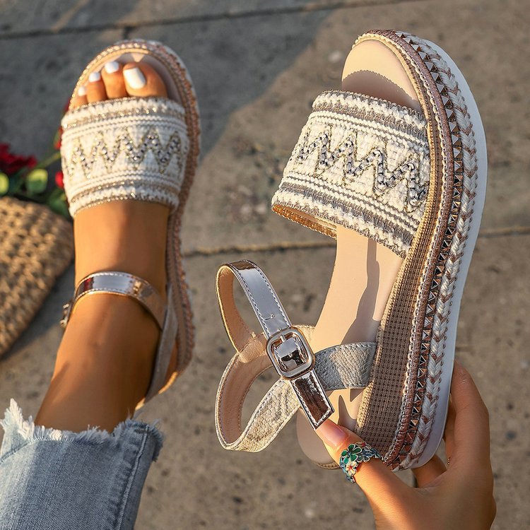 Damen Riemensandalen mit modischer Schmuckverzierung und Plateau-Rand