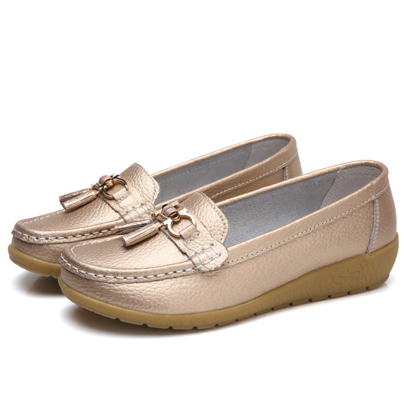 Damen Mokassins mit ornamentaler Schnalle und weicher Sohle