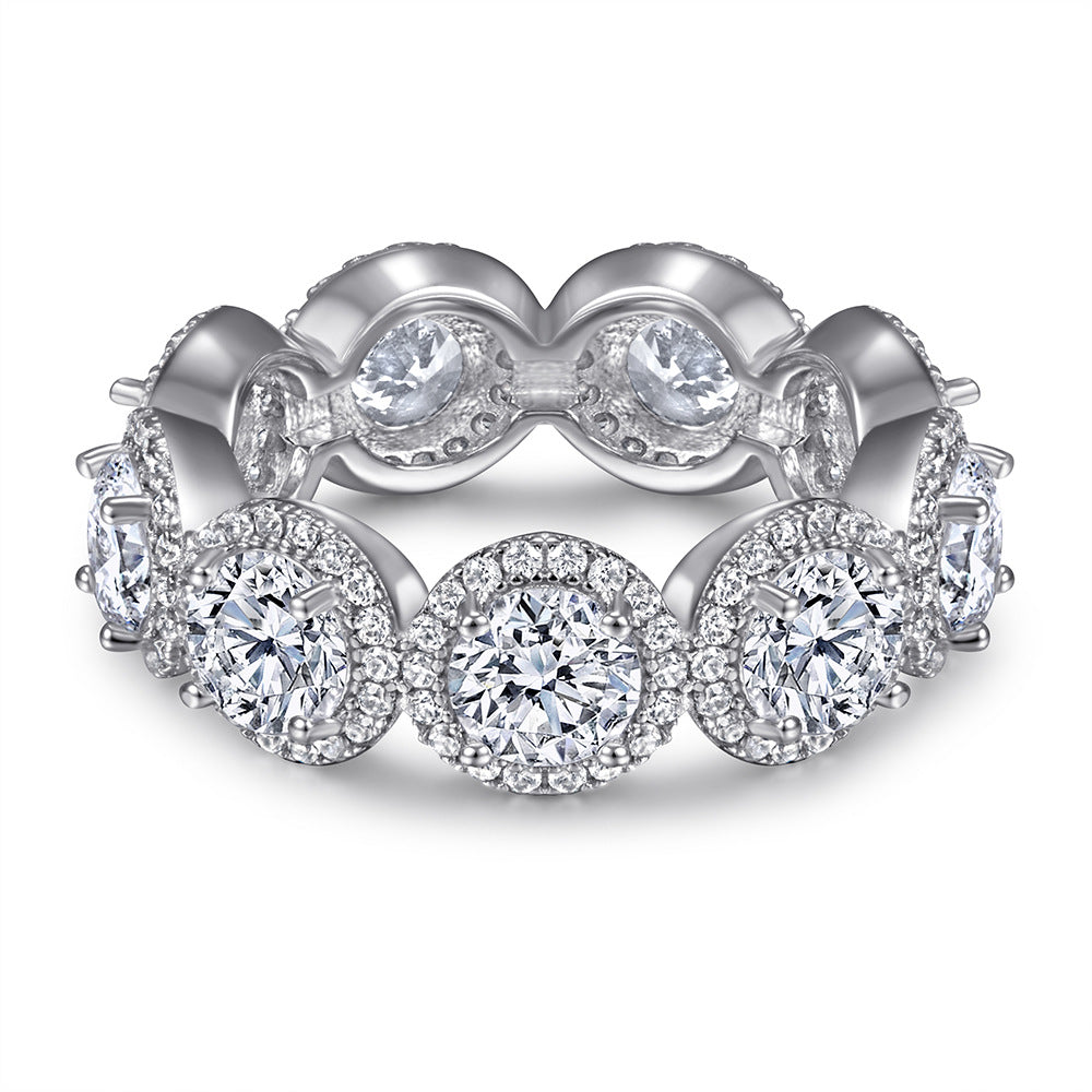 Damen Verlobungsring mit Herzdetails und funkelndem Zirkonia-Besatz Shop Nory