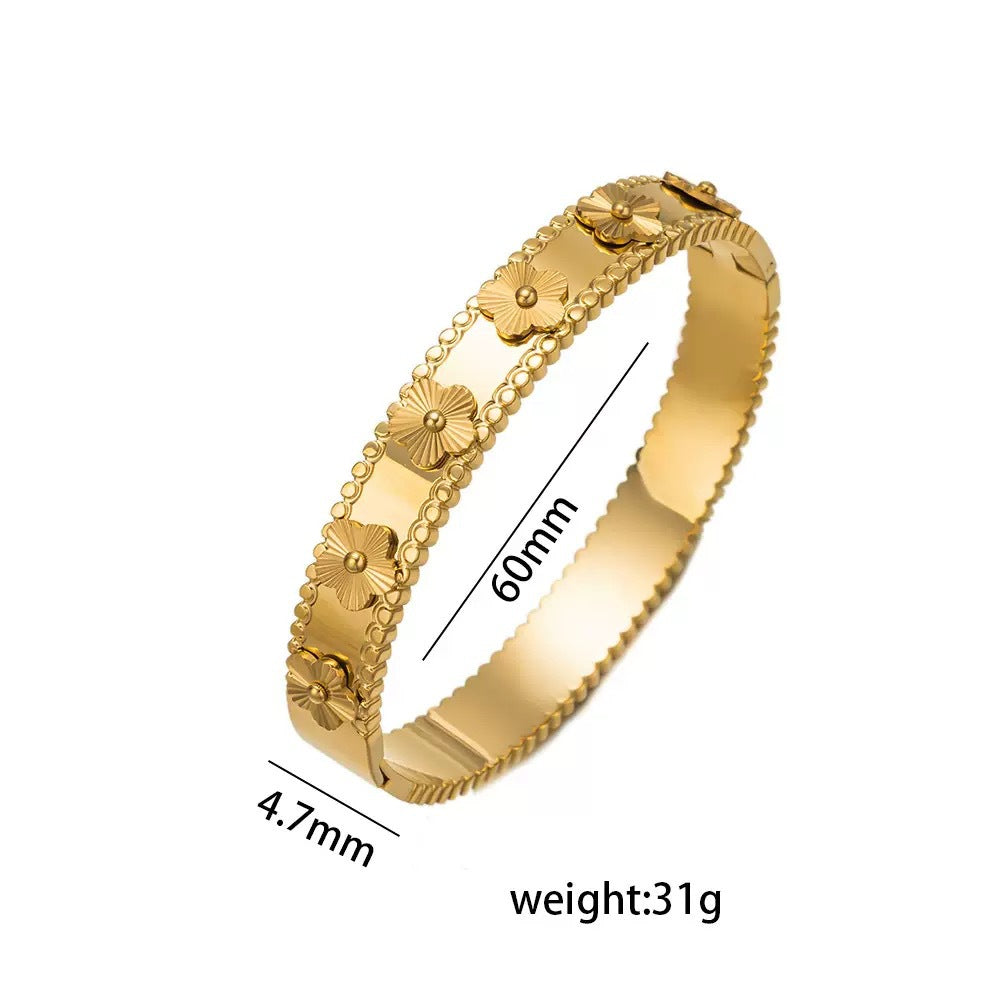 Damen elegantes Armband mit floralem Design Shop Nory