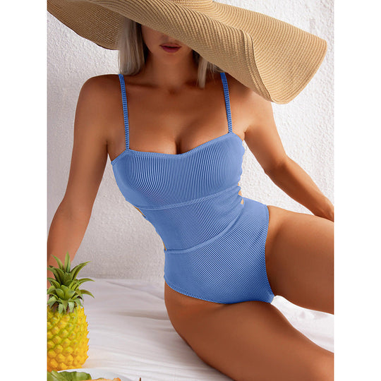 Damen Einteiler Badeanzug mit elegantem Rippendesign und figurschmeichelnder Silhouette