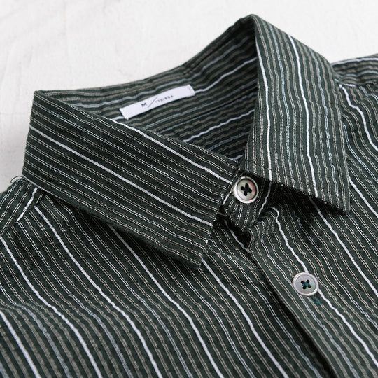 Herren Leichtes Langarm-Hemd mit feiner Nadelstreifenstruktur und Relaxed-Fit Shop Nory