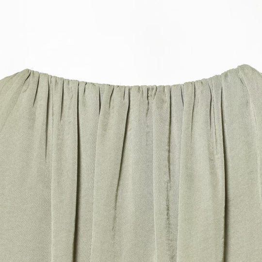 Damen Leichte Cropped-Blousonjacke mit Rundhals, Ballonärmeln und Tunnelzugsaum Shop Nory