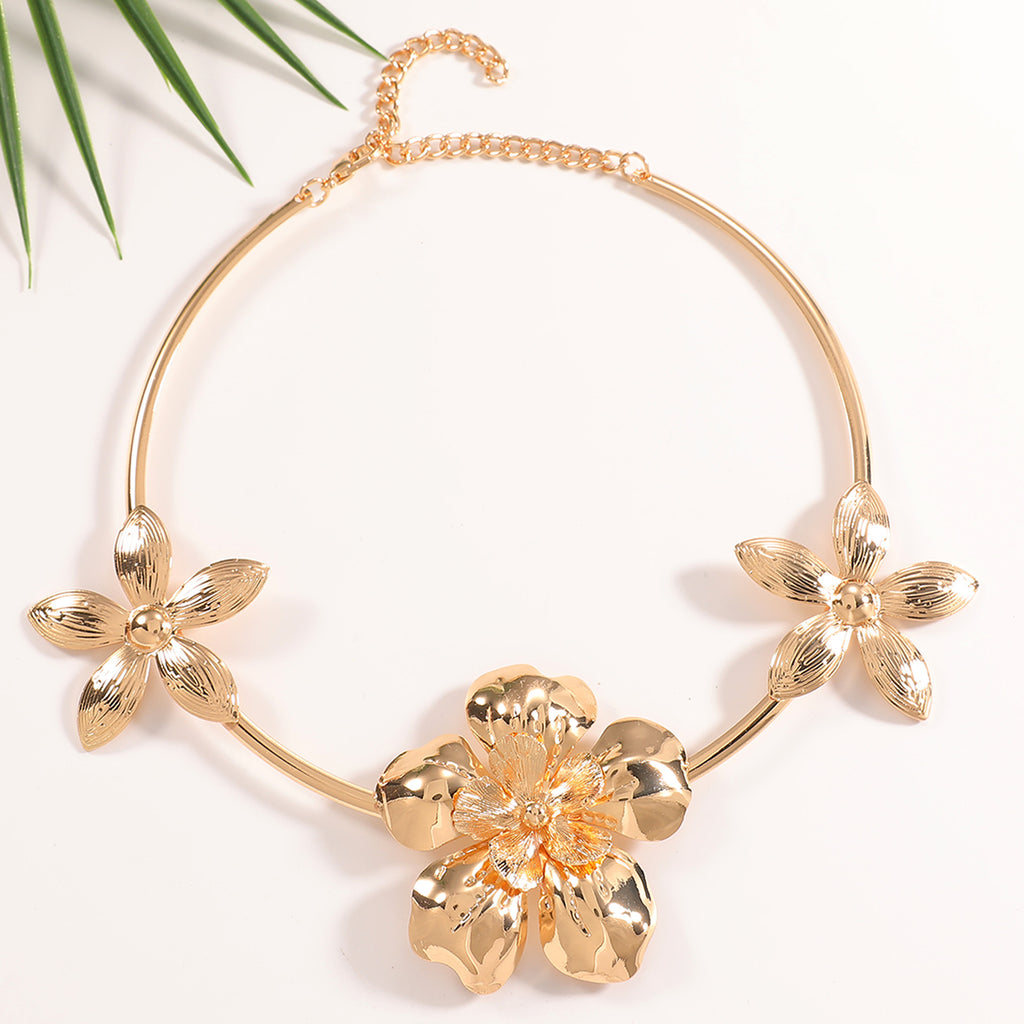 Damen Halskette im modernen, skulpturalen Design Shop Nory