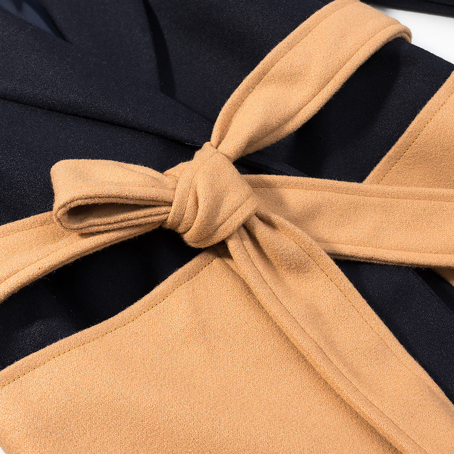Damen Kurzmantel mit Bindegürtel, Kontrasttaschen und Kunstfellmanschetten Shop Nory