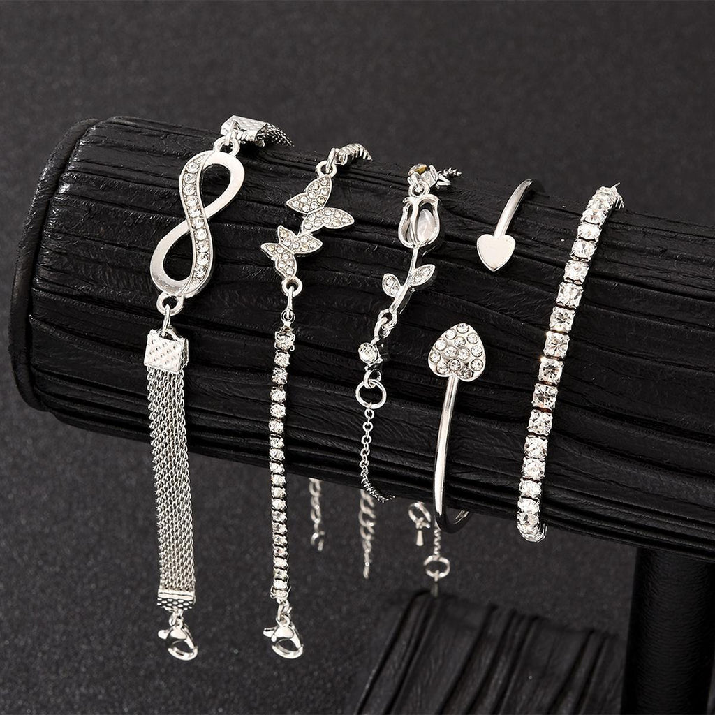 Damen Armreif-Set mit funkelnden Details und verschiedenen Designs Shop Nory