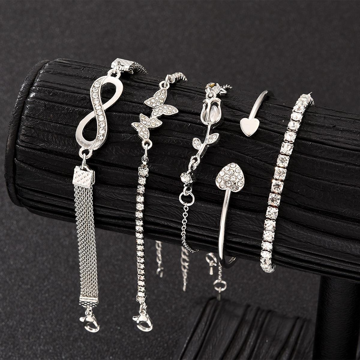 Damen Armreif-Set mit funkelnden Details und verschiedenen Designs Shop Nory