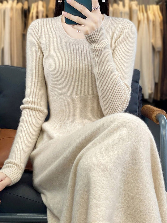 Damen Langärmeliges Midikleid aus Feinstrick mit taillierter A‑Linien‑Silhouette Shop Nory