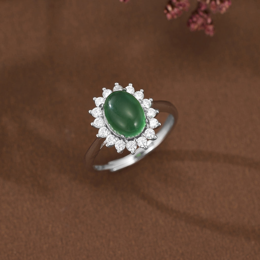 Damen Ring mit grünem Jade-Edelstein und funkelnden Zirkoniasteinen Shop Nory