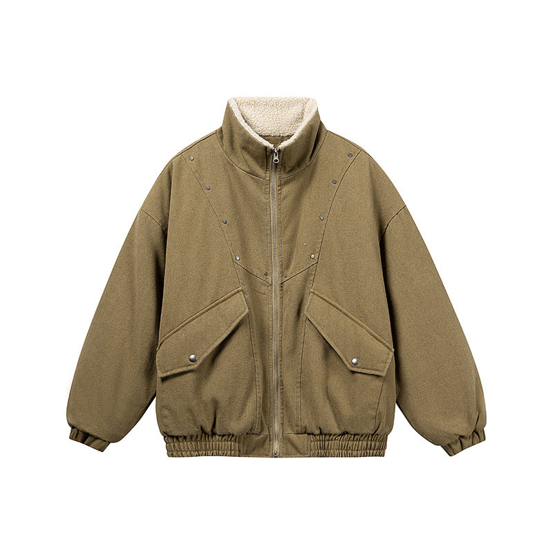 Unisex Boxy-Denimblouson mit kontrastierendem Teddyfutter und großen Pattentaschen Shop Nory