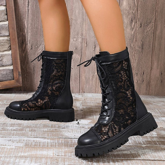 Damen Schnürstiefel mit Spitzeneinsätzen, robuster Profilsohle und Lederoptik Shop Nory