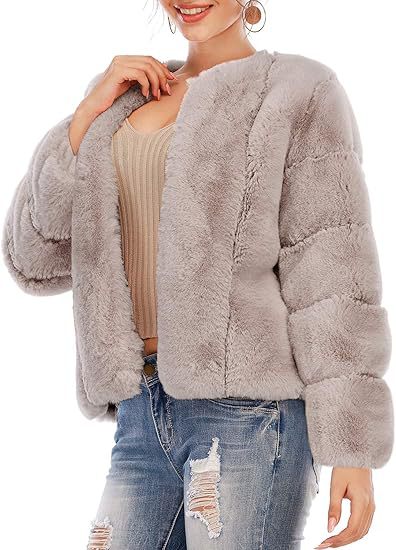 Damen Kurze Plüsch-Bomberjacke aus Kunstpelz mit kastiger Silhouette und Paneelärmeln Shop Nory