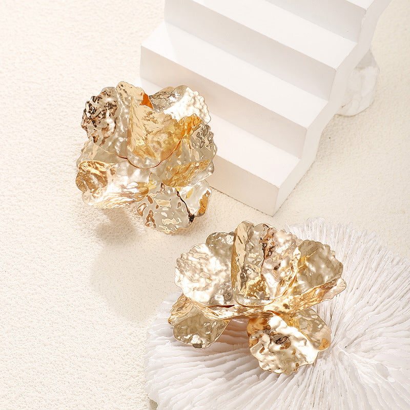 Damen Haarschmuck im eleganten Blumendesign Shop Nory