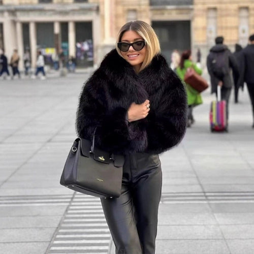 Damen Kurzer Boxy Kunstpelz‑Blouson mit voluminösem Schalkragen Shop Nory